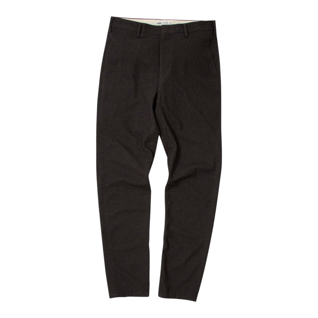 M / グレー