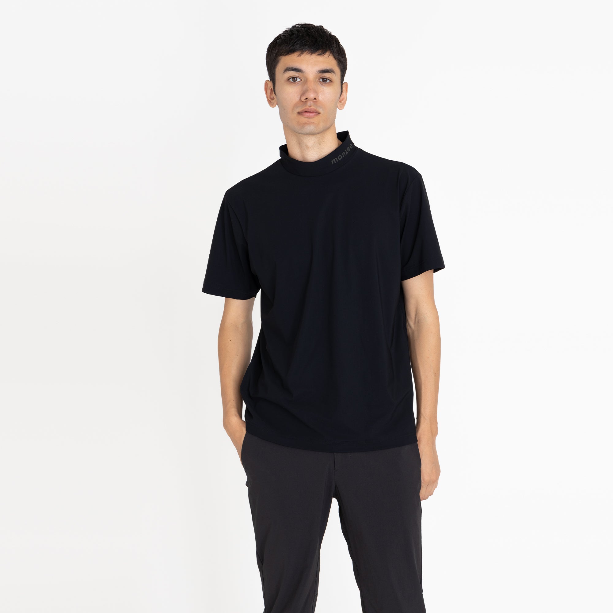 【ほぼ新品】monzee モックネック半袖S モックネック - ホワイト – monzee