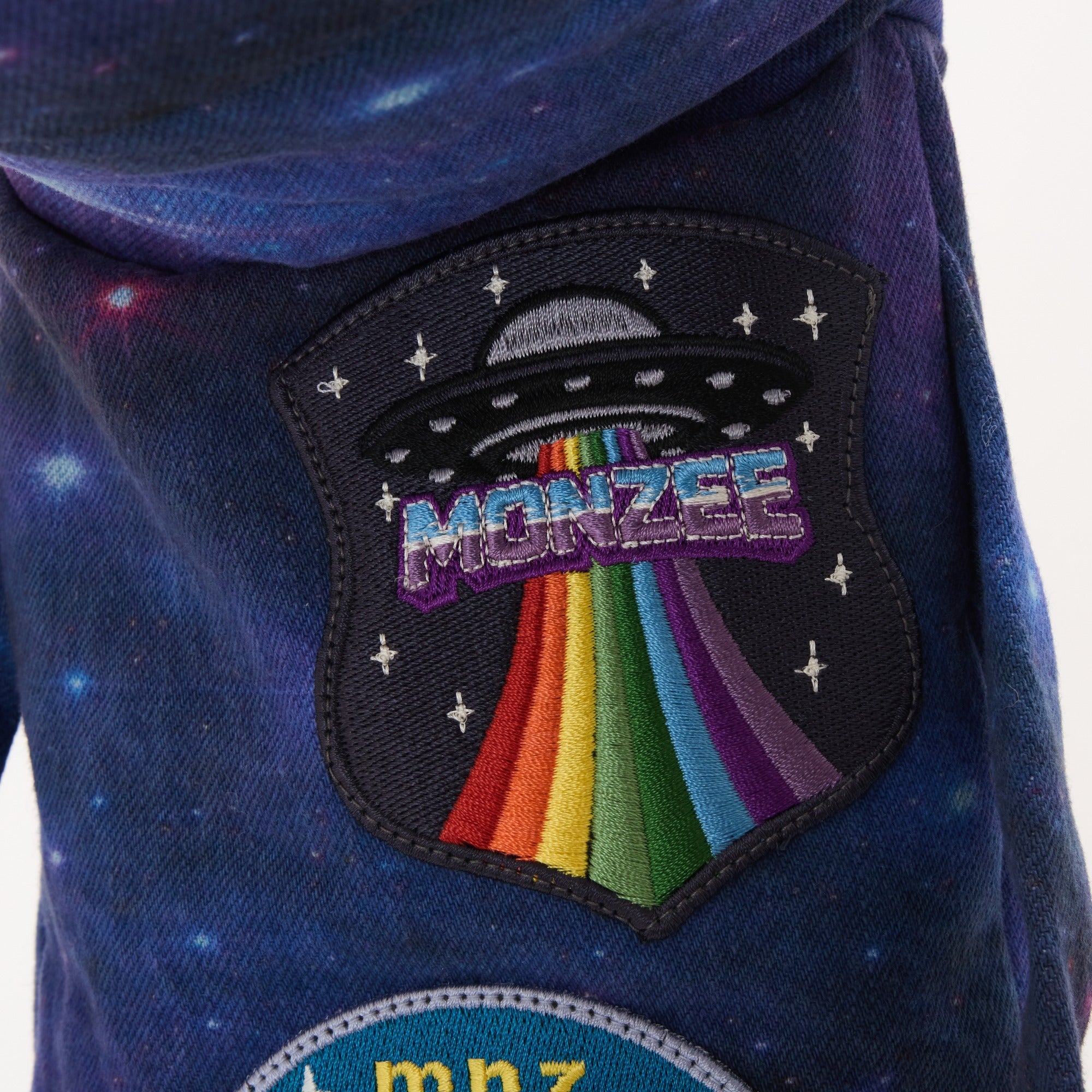 MR261197-R6916