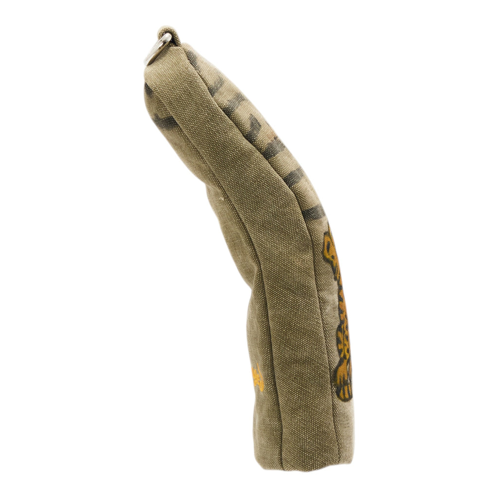 OLIVE SMOKING TIGER